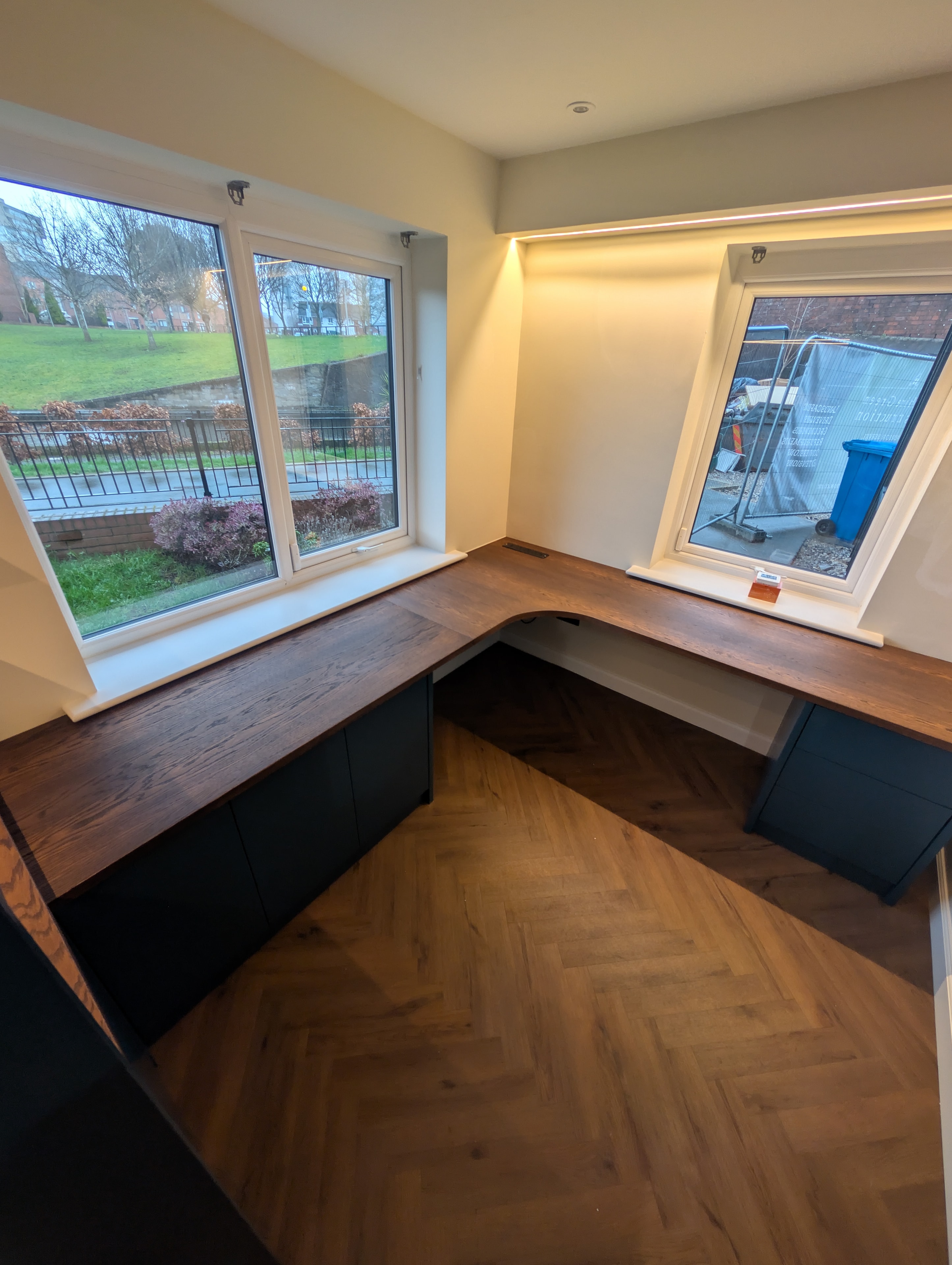 Traditional Painted Office with Oak Worktops