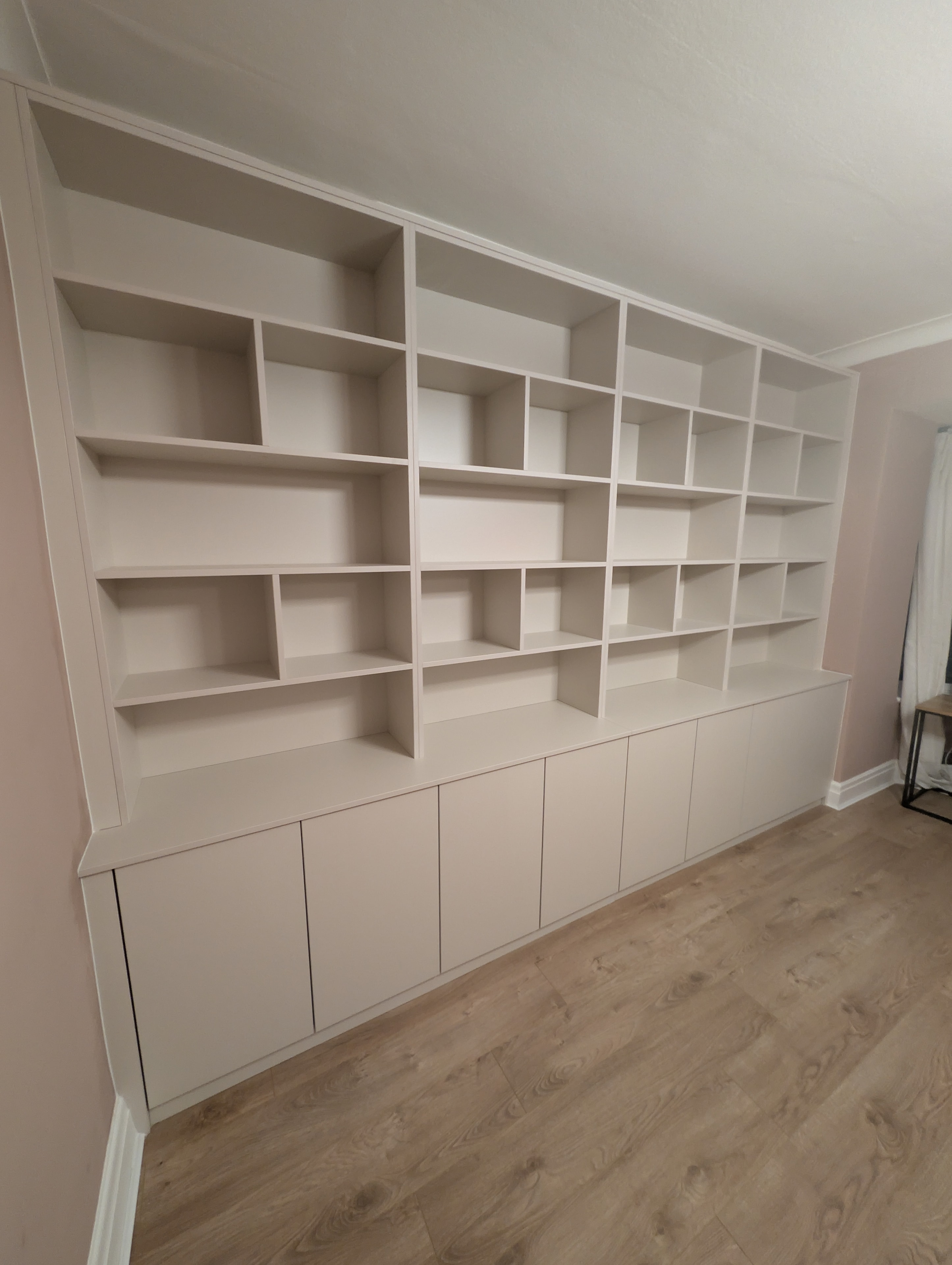Living room, storage